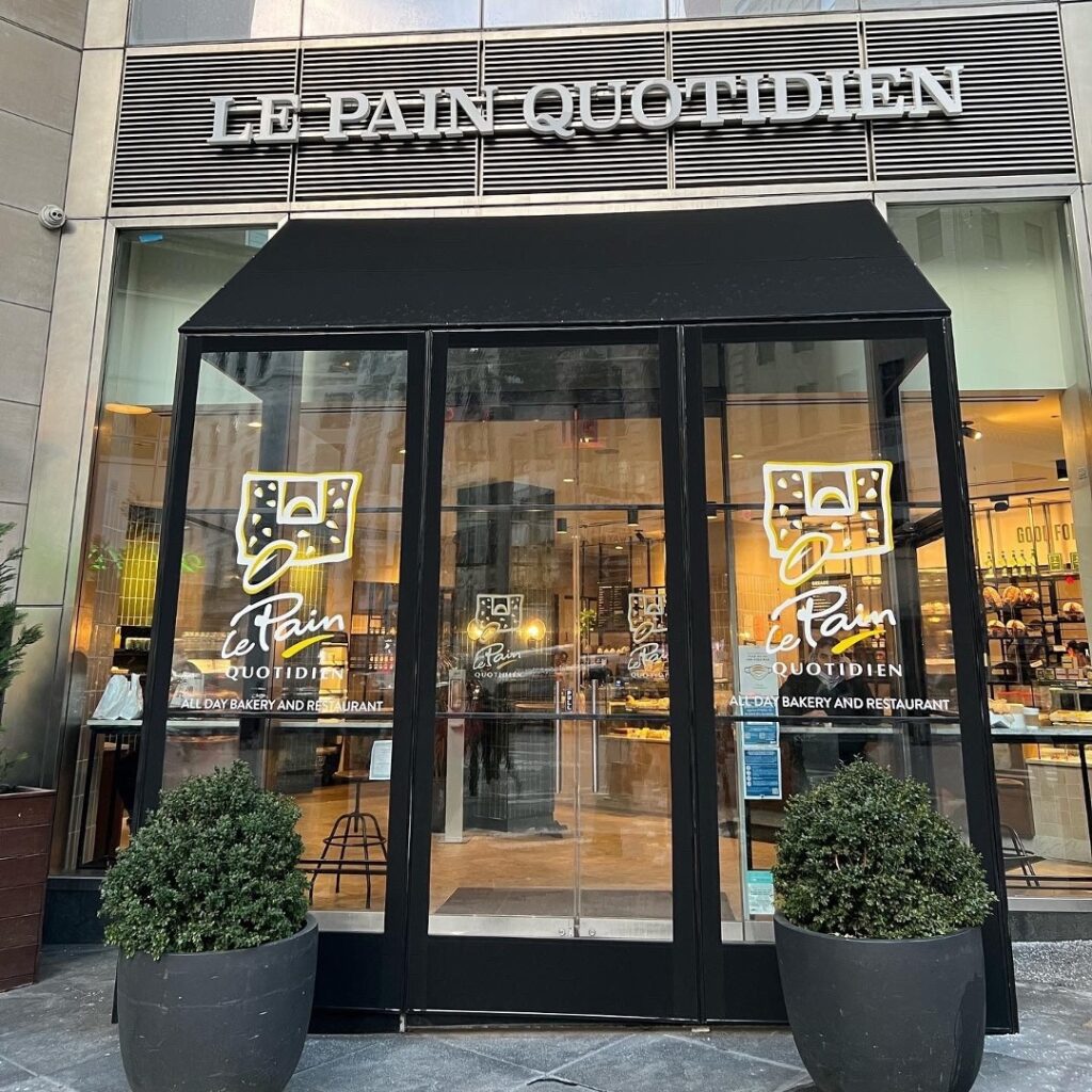 Restaurant Vestibules
