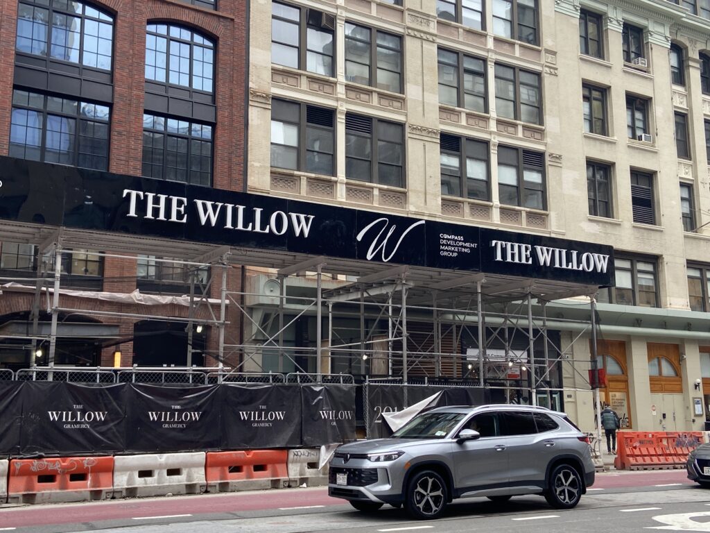 Construction & Real Estate Signage